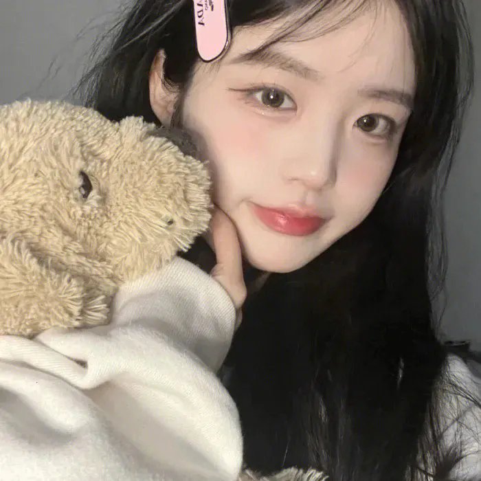 在秃鹫群下